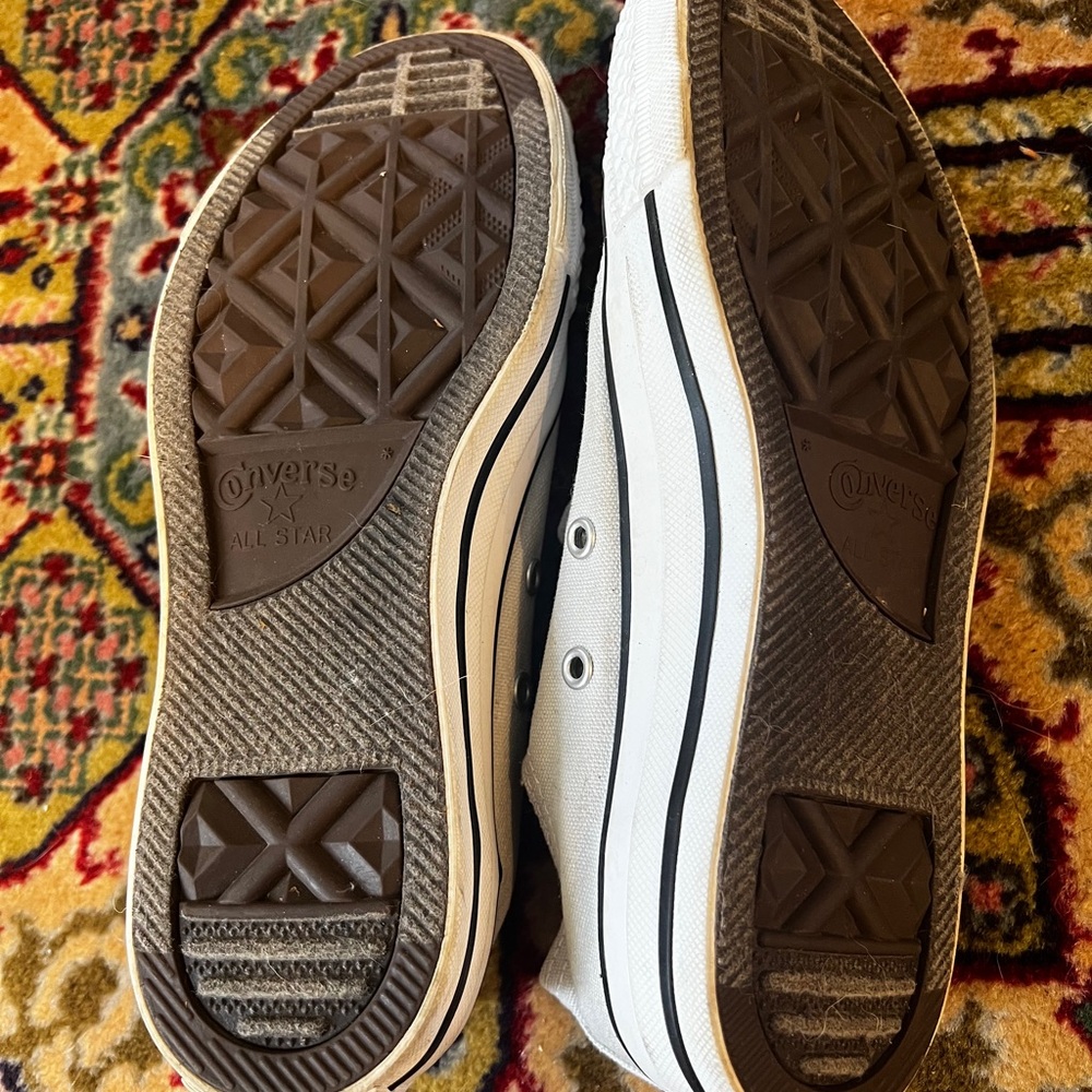 Grey Converse - Picture 3 of 5
